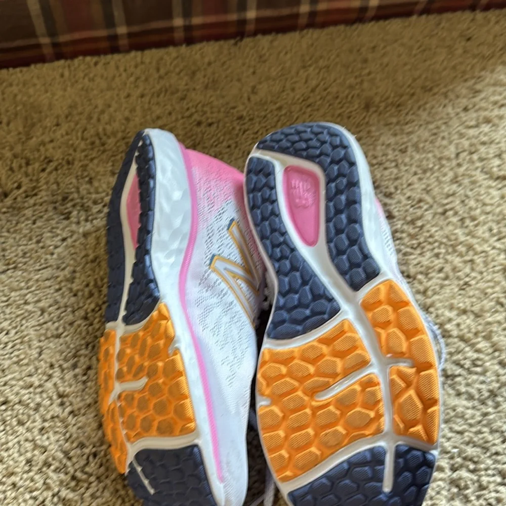 New Balance 680 - Picture 3 of 3